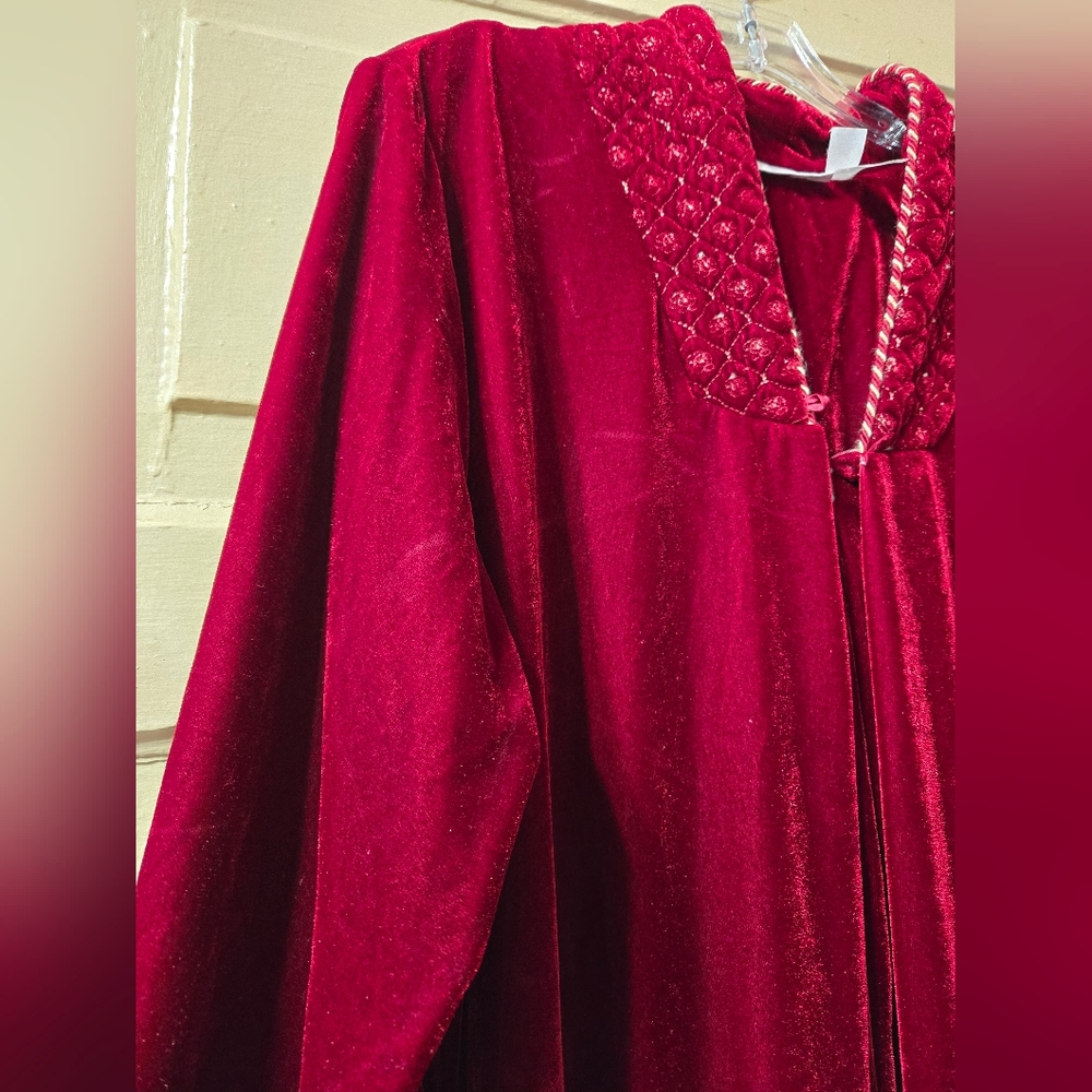 Adonna Velvet Zip Front Christmas Red Embroidered Robe Night Dress Size: L - Picture 8 of 9